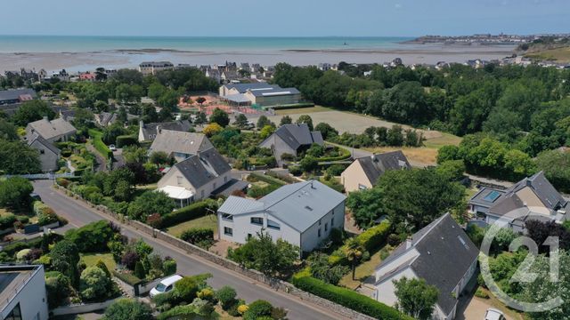 Maison à vendre - 9 pièces - 325 m2 - St Pair Sur Mer - 50 - BASSE-NORMANDIE